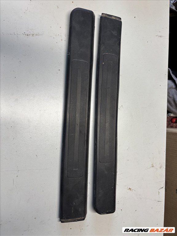 Audi A3 (8P) küszöb díszléc 8p4853558 1. kép