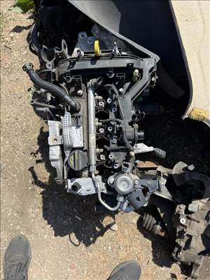 Ford Focus Mk3 1.0 ecoboost motor + valtó