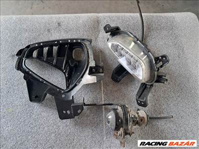 Hyundai i30 (PD) Bal ködfényszóró menetfénnyel 