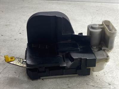 ALFA ROMEO 147 Jobb hátsó Ajtózár