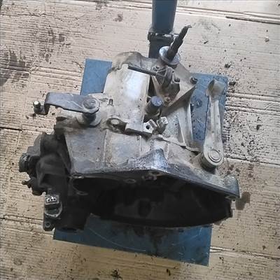 PEUGEOT 206 Sebességváltó. benzines manuális