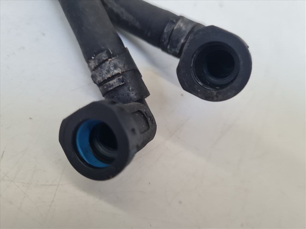 Volkswagen Golf IV 1.6 16V üzemanyag csövek (26449) 5. kép