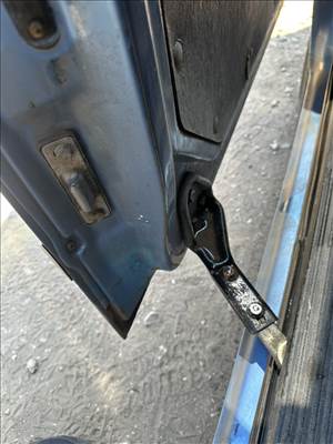 Mercedes Vito (1st gen) W638 tolóajtó 