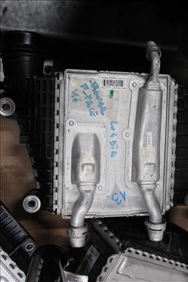 Jaguar F-Pace 2016 2.4 DTD intercooler hűtő (13) gx736k775ae