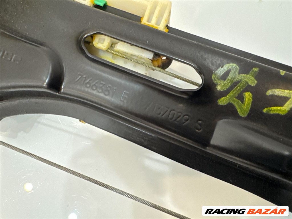 BMW X5 E70 bal hátsó ablakemelő szerkezet 51357166381 7137029 7. kép