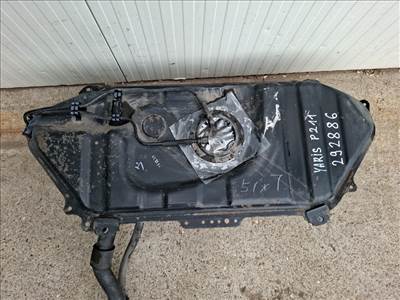 Toyota Yaris (XP10) üzemanyag tank (üzemanyagtartály)