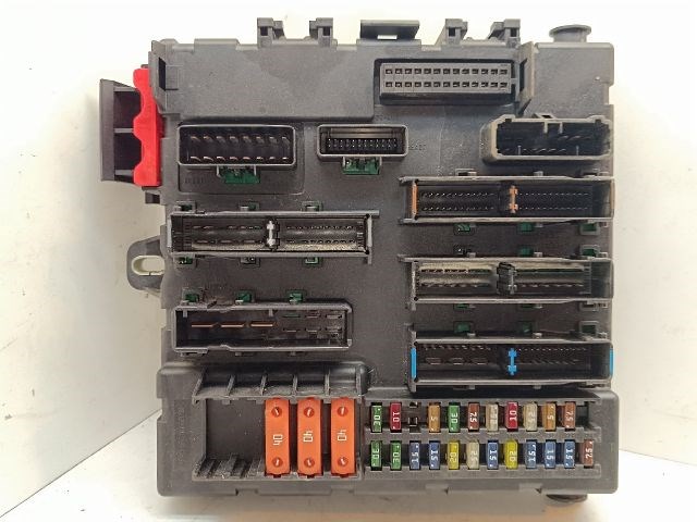 OPEL SIGNUM Biztosítéktábla Doboz 1. kép