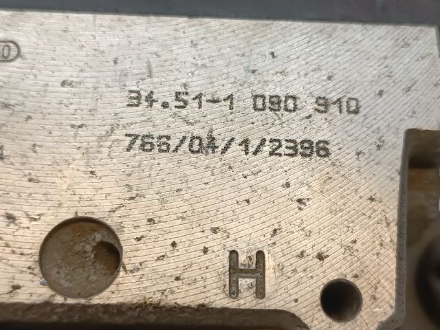BMW 5 E39 ABS Kocka 4. kép