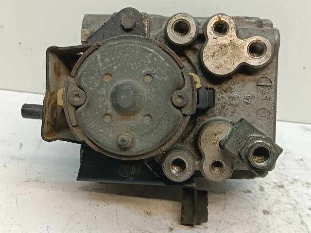 BMW 5 E39 ABS Kocka 5. kép