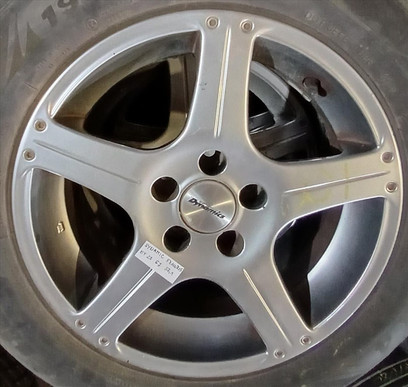  5x100 lyukosztású 6JJ 15" újszerű Dinamics alufelni 1. kép
