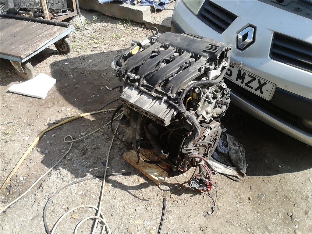 Renault Scénic II 2.0 16V motor  f4rz7 2. kép