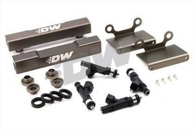 DEATSCHWERKS 6-101-1000 Üzemanyagcső Subaru Legacy Impreza WRX injektorokkal