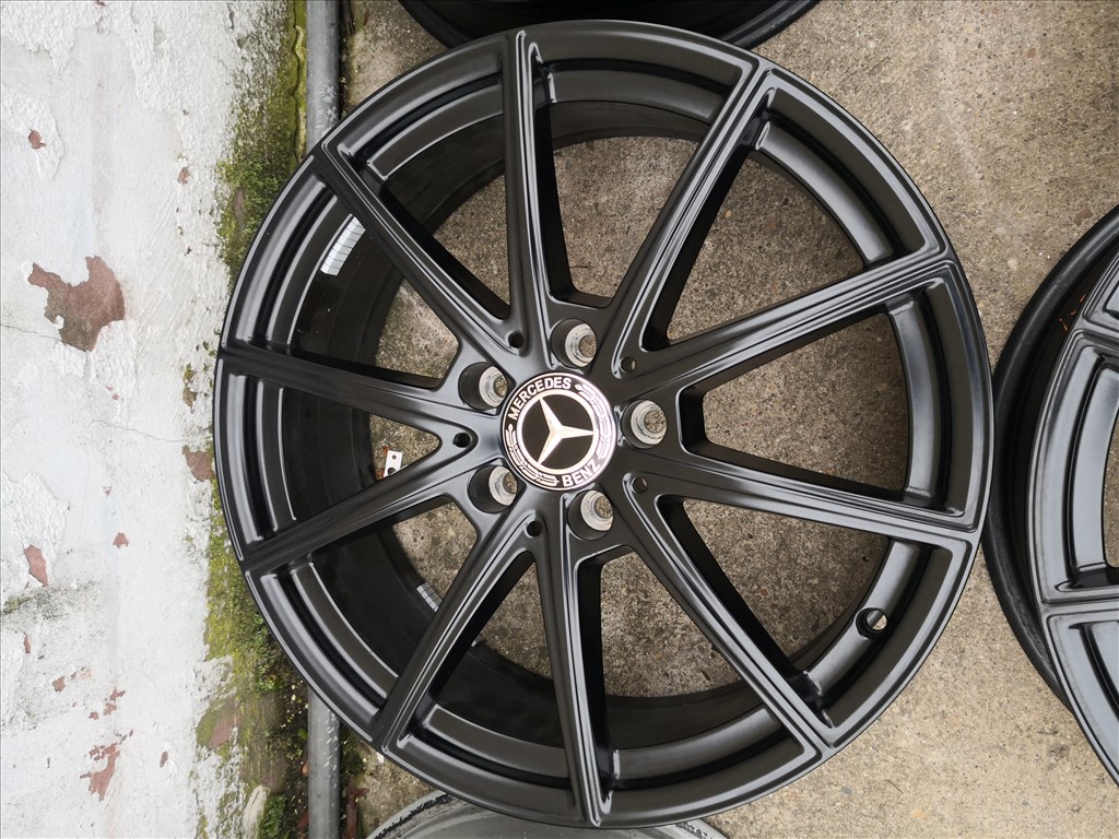 5x112 18 Gyári Merci alufelni 158000ft a 4db/206/ 1. kép