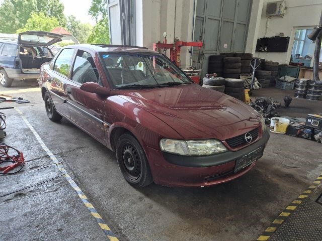 Opel Vectra B 1.6i 16V motor  x16xel74kw 1. kép