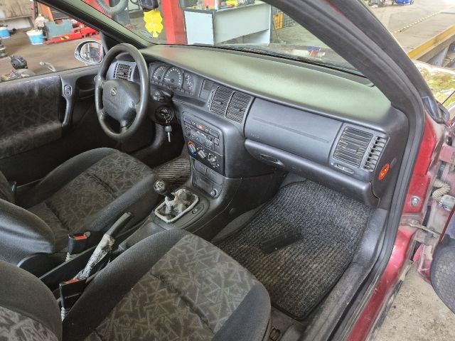 Opel Vectra B 1.6i 16V motor  x16xel74kw 7. kép