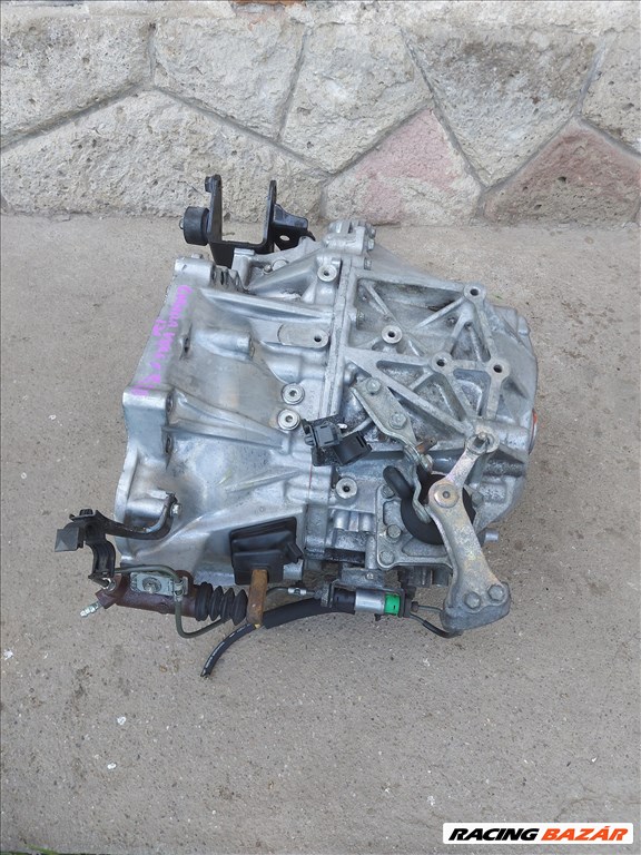 Toyota Corolla Verso (AR10) Váltó 3052 a6y26953 2. kép