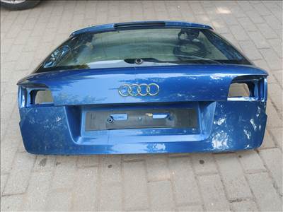 Audi A4 (B7) avant, kombi csomagtérajtó.