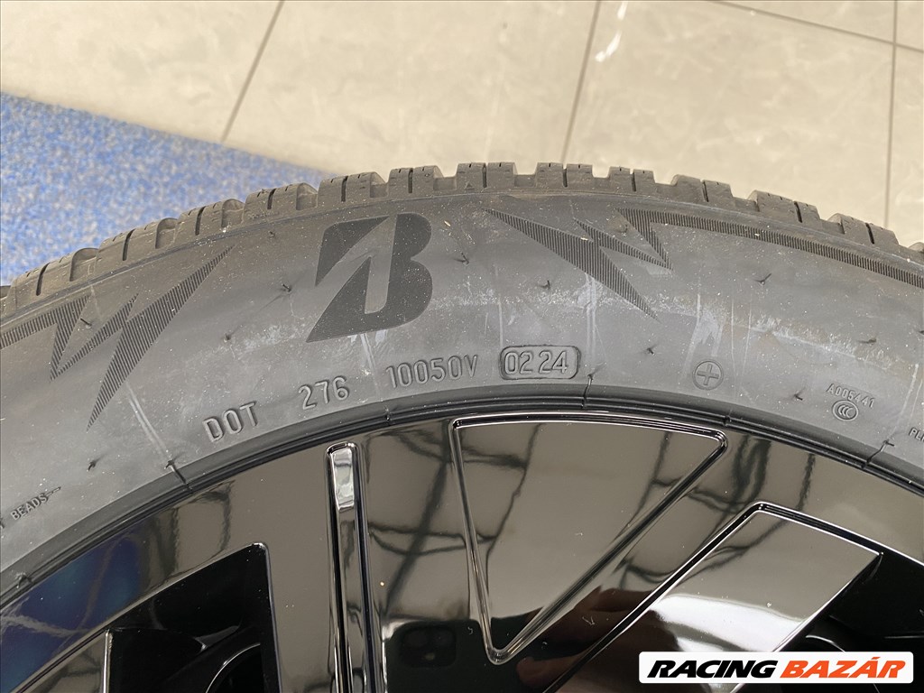 (3386) Volkswagen iD.4 iD.5, 19 gyári lemezfelni, új téli garnitúra 5. kép