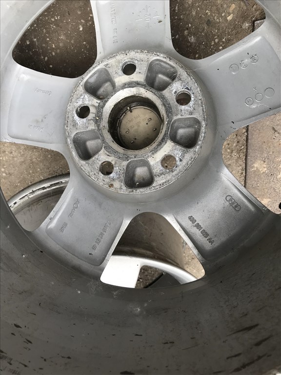 Audi A6 (C5 - 4B) felni szett 5. kép