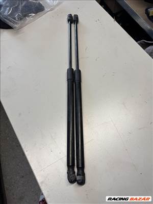 Seat León III Csomagtérajtó teleszkóp 5f4827550a