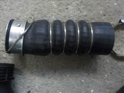 Volkswagen Golf V Variant 1.9 TDI turbócső 