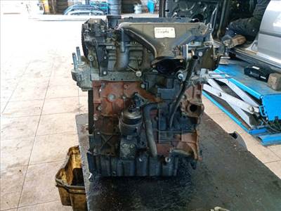 Ford Mondeo Mk4 2.0 TDCi - Motor (Fűzött blokk hengerfejjel) , AZBA