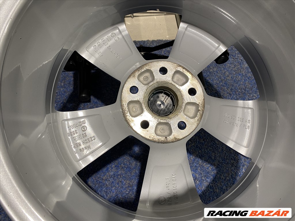(3470)  Skoda gyári Superb 17 alufelni, 5x112, felni 2. kép