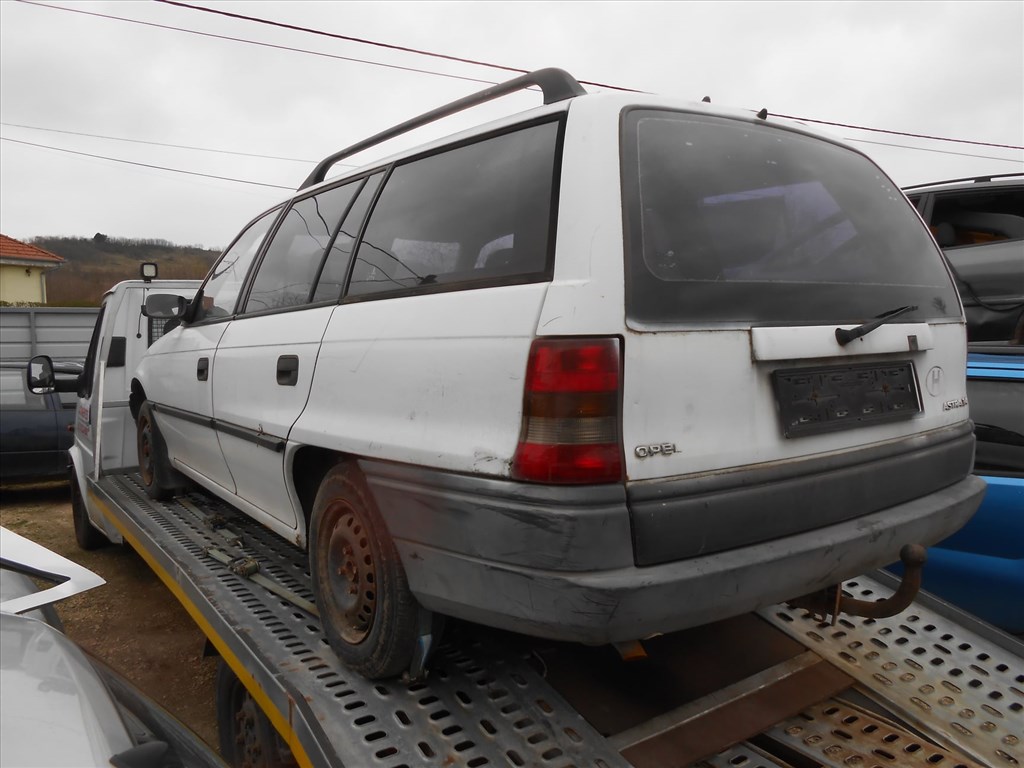 Opel ASTRA F Kombi (T92) 1.4 Si első ablaktörlő motor 4. kép