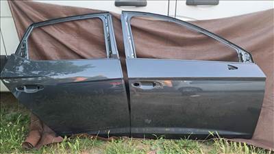 Seat León III ajtó hátsó