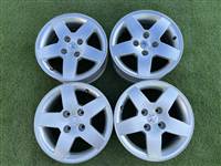 4x108 15" Peugeot gyári alufelni 6Jx15h2 ET23