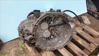 510889 Renault Master 2.3, 2015, 6 Sebességes VÁLTÓ, CEPF6M9T, 8200786850.