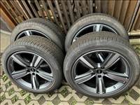 5x112 lyukosztású 19" új BBS alufelni, rajta 255/45 új Pirelli nyári gumi gumi