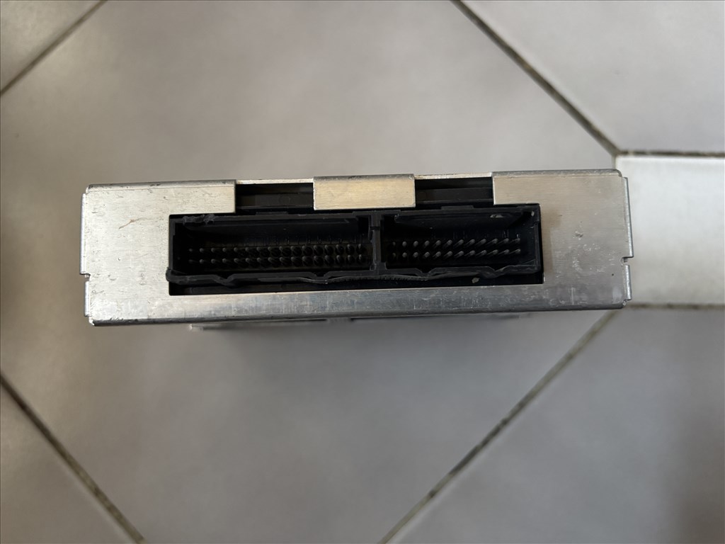 Opel Corsa B motorvezérlő, ECU 16204739 3. kép