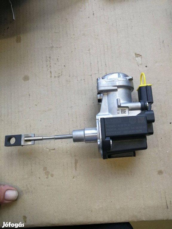 Skoda Octavia III, Volkswagen Golf VII Turbó aktuator 04e145725ak 2. kép