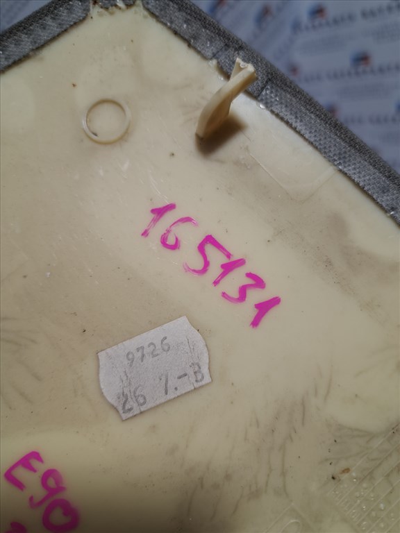 BMW E90 sedan szürke féklámpa pótféklámpa takaró tetõkárpit borítás 4. kép