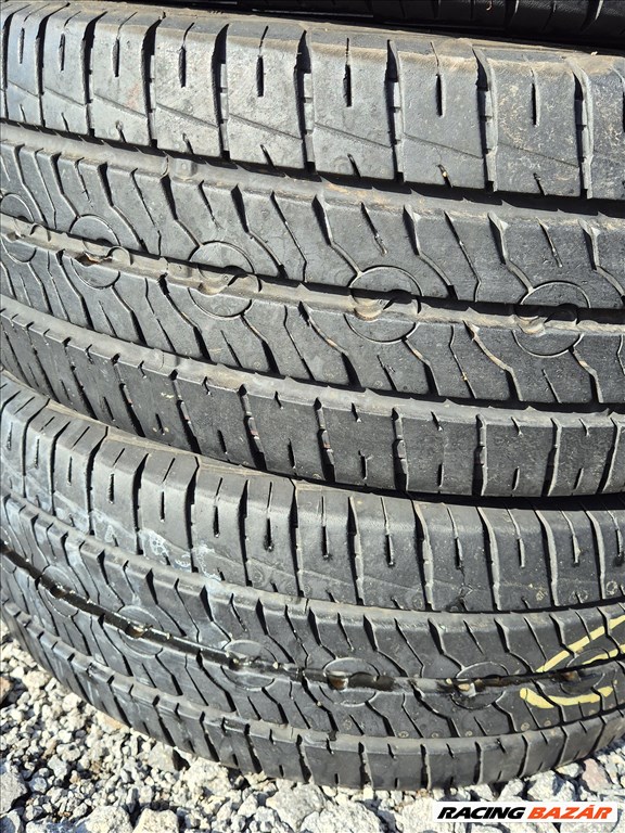215/65 R15 C kisteherautó  gumi garnitúra eladó 3. kép