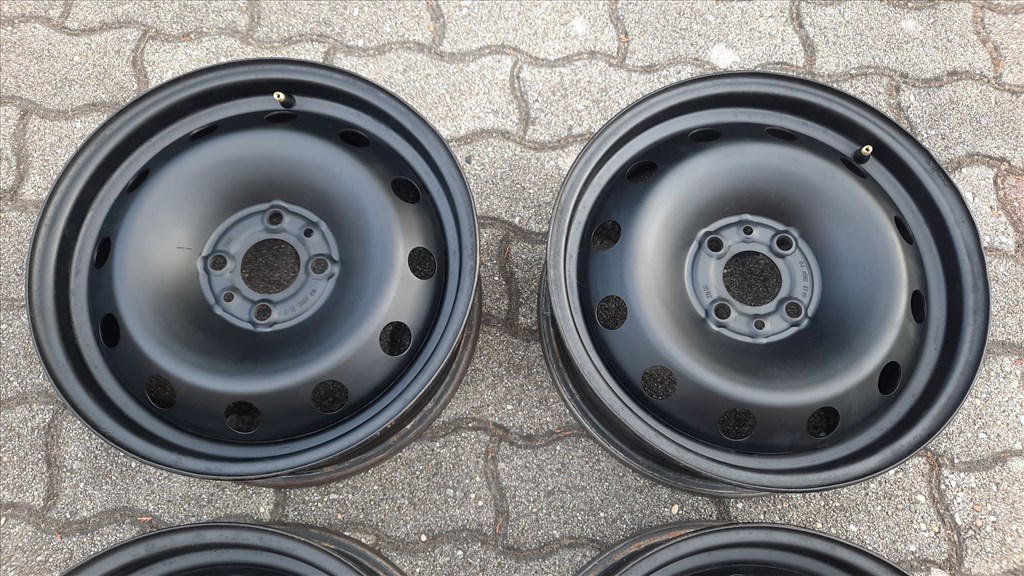  Fiat,Lancia,Alfa Romeo,Ford Ka 4x98 lyukosztású 6J 15" újszerű (gyári felni) lemezfelni 3. kép
