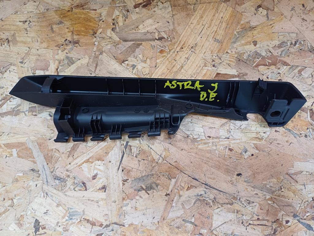 Opel Astra J (2009-2015) Bal Első Ülés Kárpit  2. kép