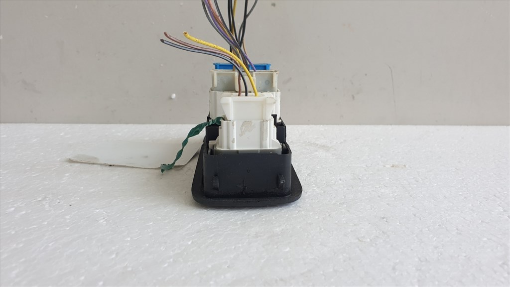 510971 Renault Scenic 2, 2006, Ablakemelő Kapcsoló, 8200160603. 8. kép