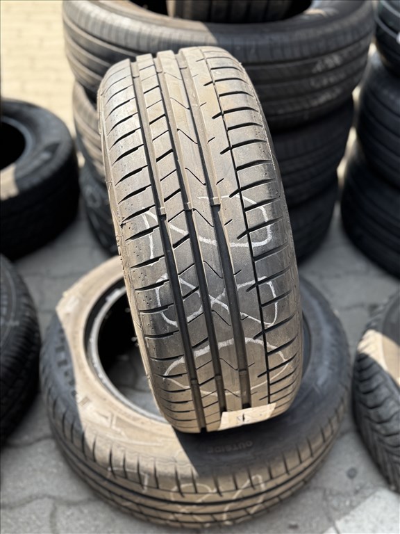 195/55 R15 Petlas Velox Sport PT741 95V l DOT0617 l 6,5mm l 2db 1. kép