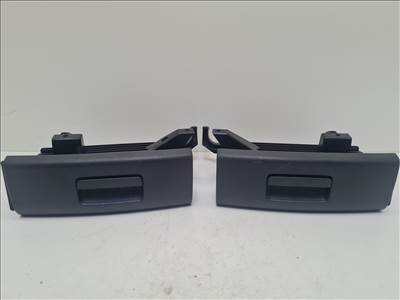 Volkswagen Golf VII első ülés alatti fiók pár (21099) 5g0882600a 5g0882599a