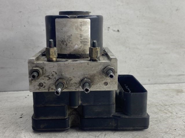 SUZUKI SWIFT III ABS Kocka 1. kép