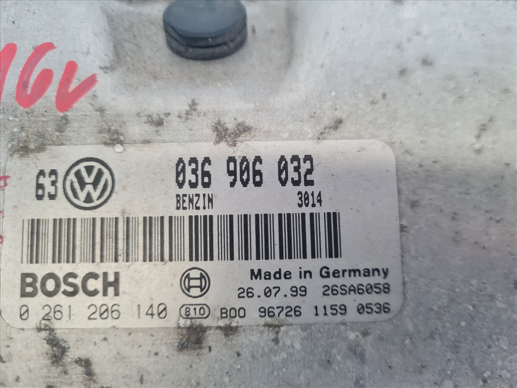 Volkswagen Golf IV 1.4 16V APE motorvezérlő (20724) 036906032 2. kép