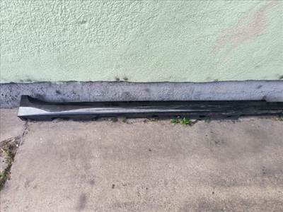 Toyota Camry VII Jobb küszöb burkolat 7585033130