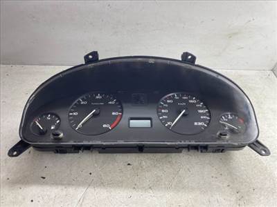 PEUGEOT 406 Kilométeróra
