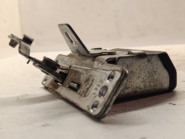 OPEL CORSA C Csomagtérajtó Zárszerkezet 6. kép