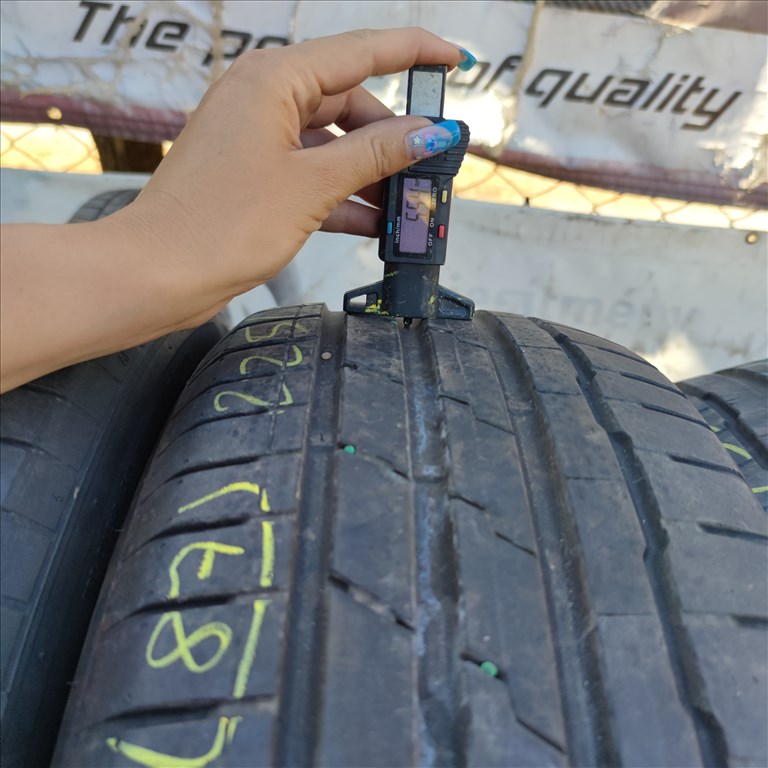  225/55 R17 Hankook nyári gumi 50000ft a 4db/87/ 3. kép