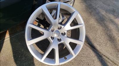 Audi gyári alufelni, 5x112, 66.6, 8x19, et26 mind