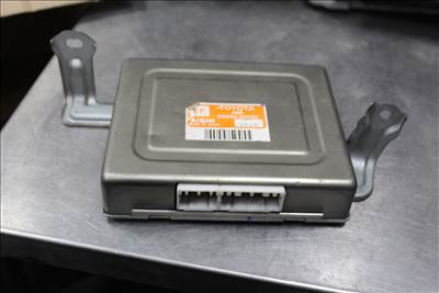 Toyota Carina 2.0 1988-92 ABS vezérlő