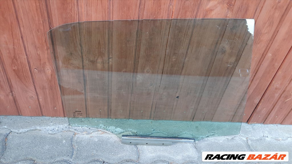 Toyota Auris (E150) jobb hátsó ajtó üveg lejáró 1. kép